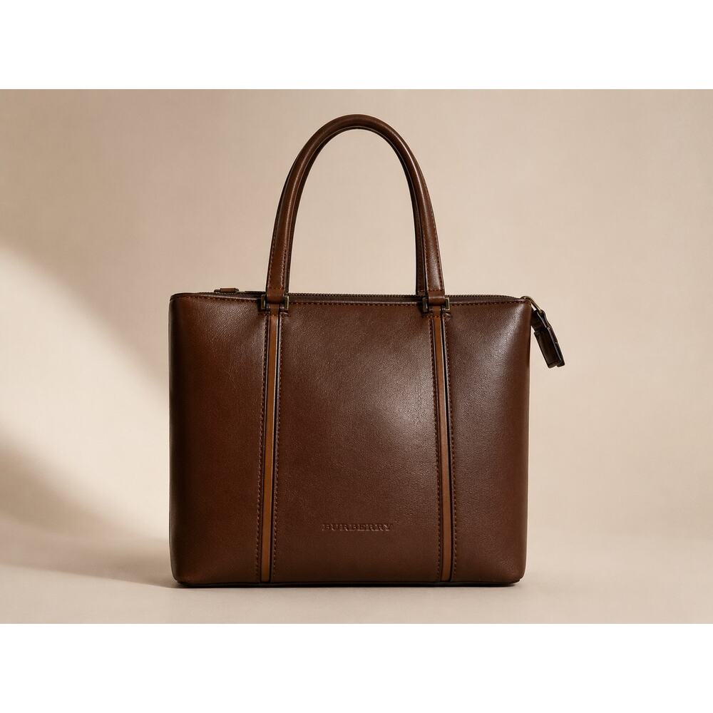 Vintage Burberry Brown Leather Tote Bag |Nova Check Linning
